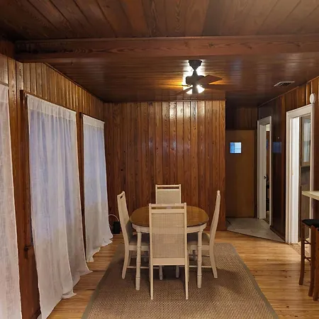 Mid Century Style Cottage Near Historic Downtown Eustis Exterior photo